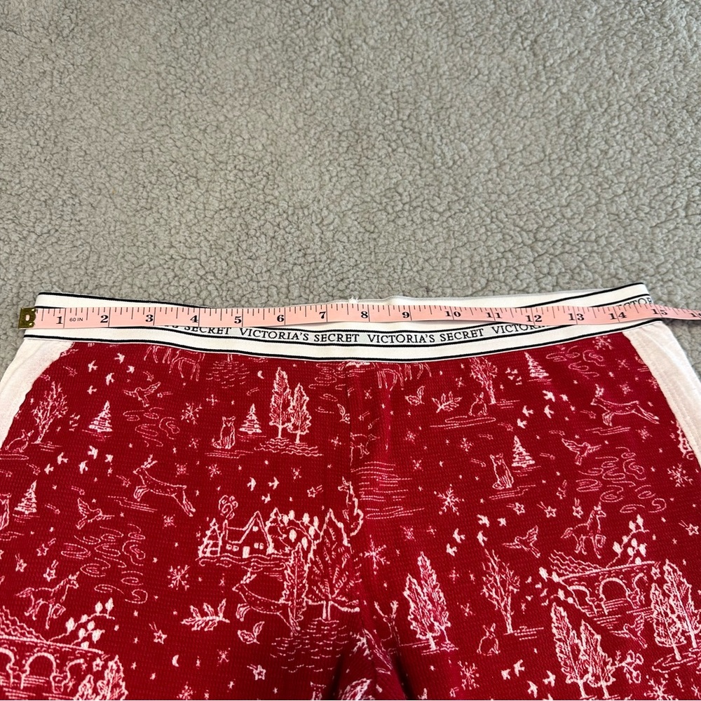 Victoria's Secret Women's Pajamas Medium Red Cream Winter Scene Print Holiday - Picture 9 of 10